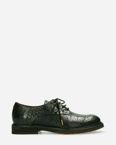 Lace up shoe printed leather black